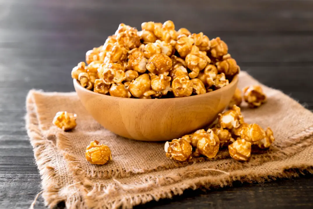 Pipoca Doce Receita Simples e Crocante Para Adoçar Momentos Especiais