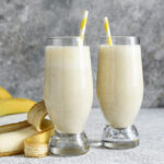 Vitamina de Banana Cremosa, Nutritiva e Clássica Igual à das Tardes com a Família
