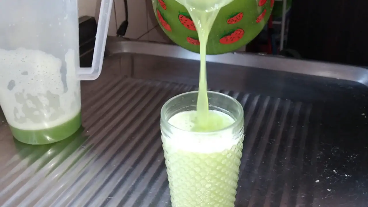 Couve com Suco de Laranja Sabor, Energia e Lembrança de Cuidado Caseiro