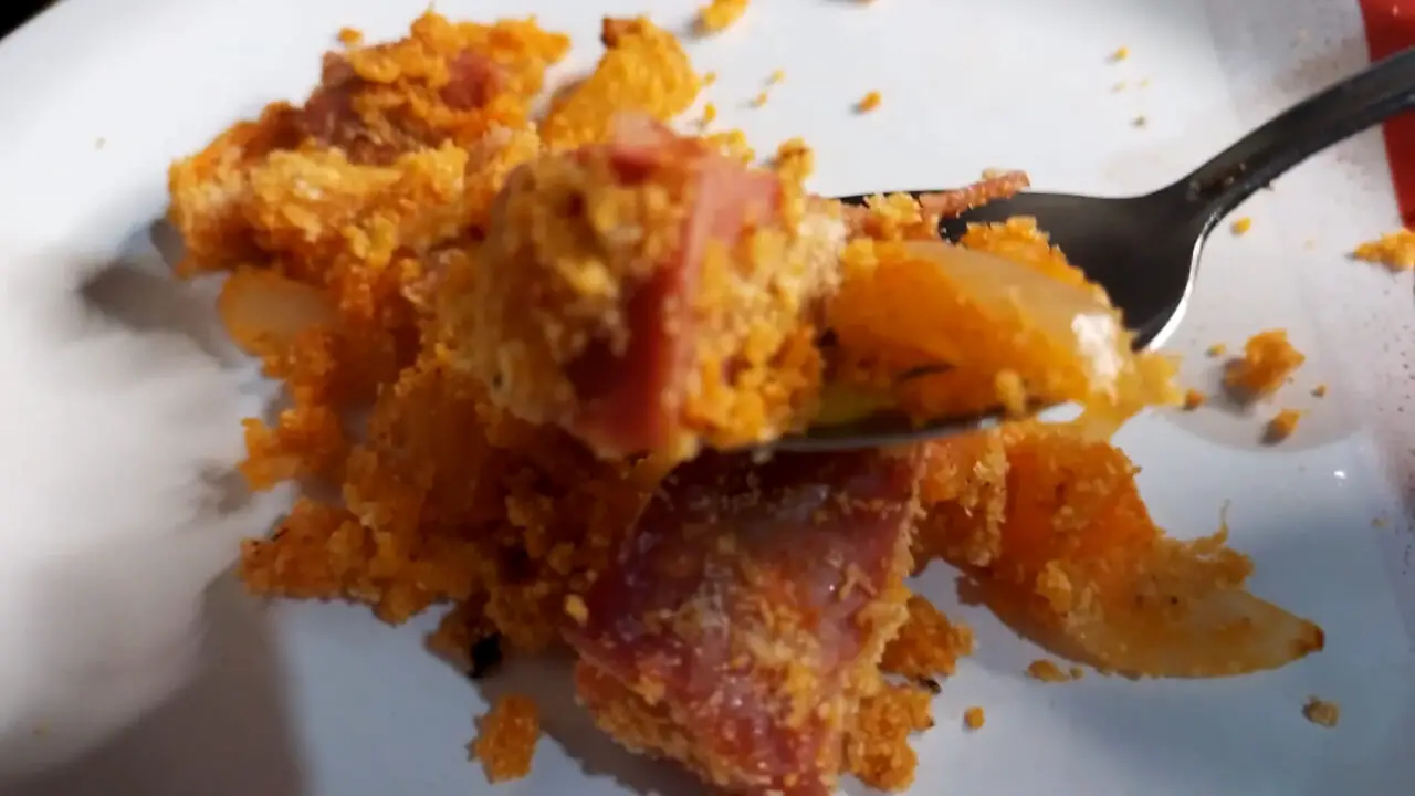 Farofa de Cenoura Receita Simples e Colorida Para Deixar a Mesa Ainda Mais Gostosa