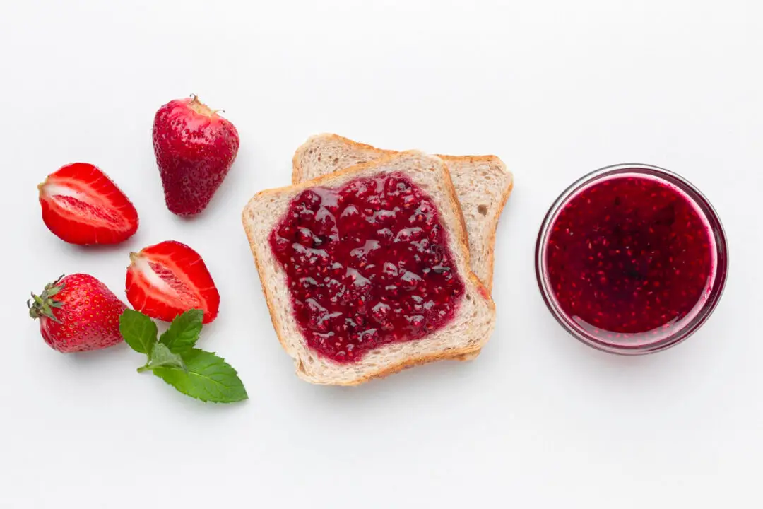 Geleia de Morango Sabor de Infância, Doçura Caseira e Lembranças Afetivas