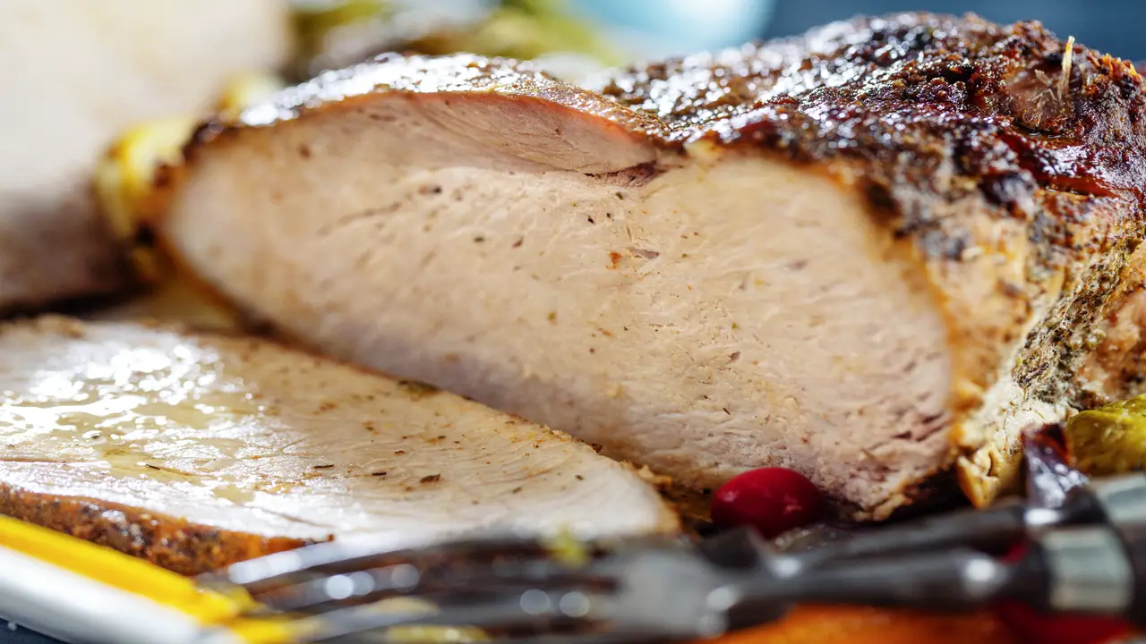 Como Fazer Pernil Assado Macio que Derrete na Boca