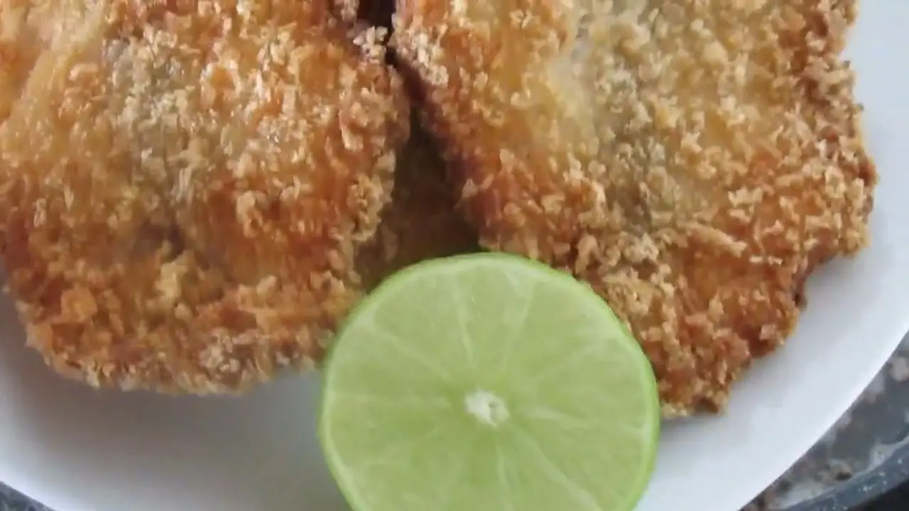 Peixe Empanado na Airfryer Crocância e Sabor com Lembrança de Almoço em Família