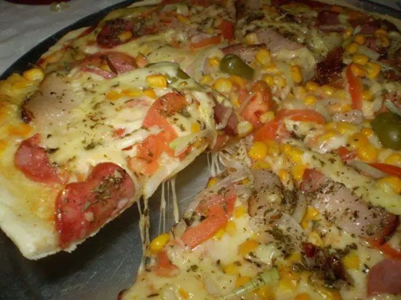 Pizza rápida de liquidificador venha amo fazer em casa, faz hoje