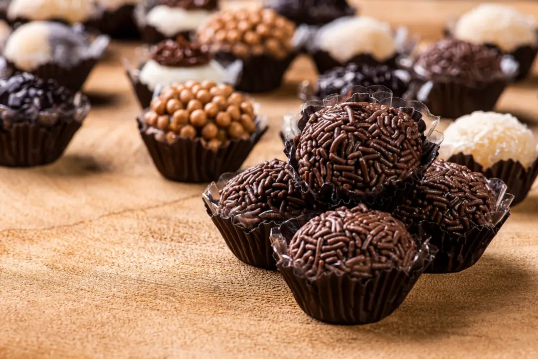 Receita de Brigadeiro Sem Leite Condensado para Relembrar a Criatividade em Família