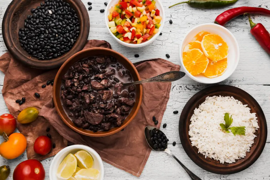 Receita de Feijoada Tradicional Sabor de Domingo Para Reunir a Família