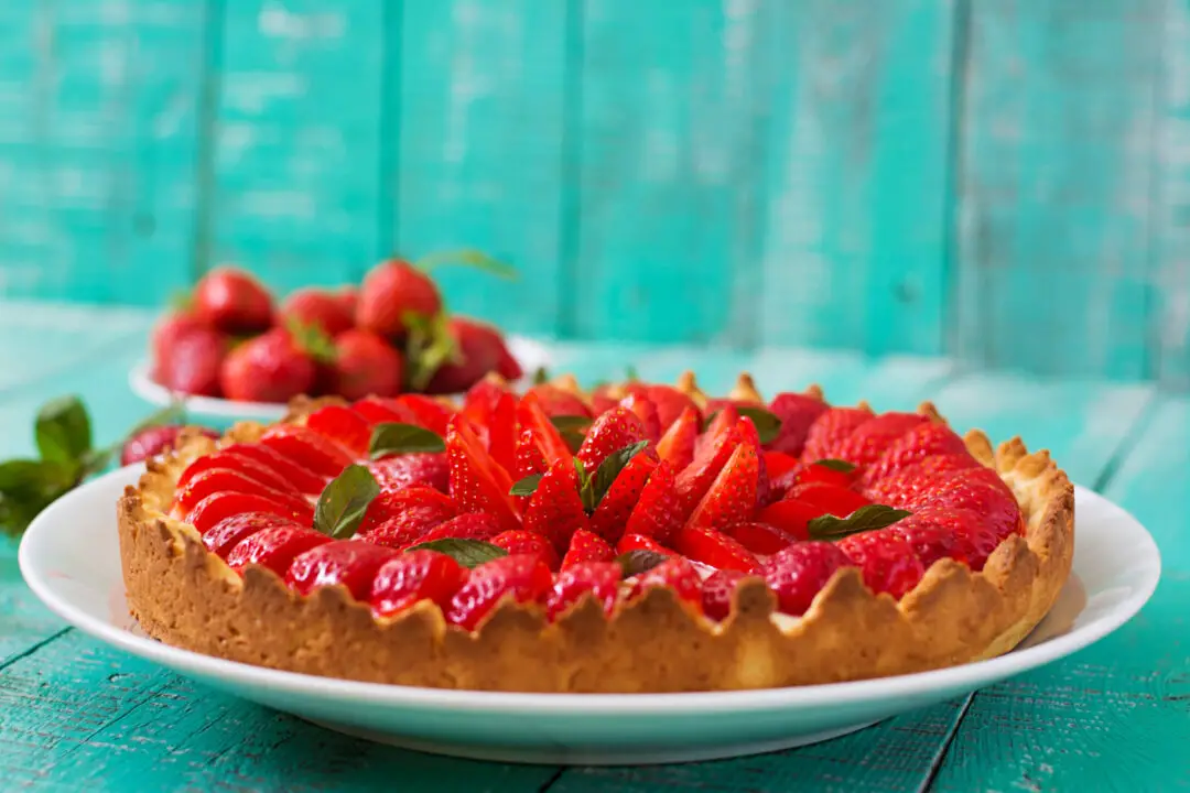 Torta de Morango Receita Delicada com Sabor de Festa e Memórias Afetivas