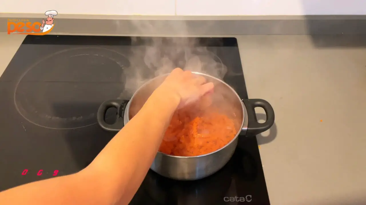Macarronese com Maionese Caseira Cremosa Sabor de Almoço em Família