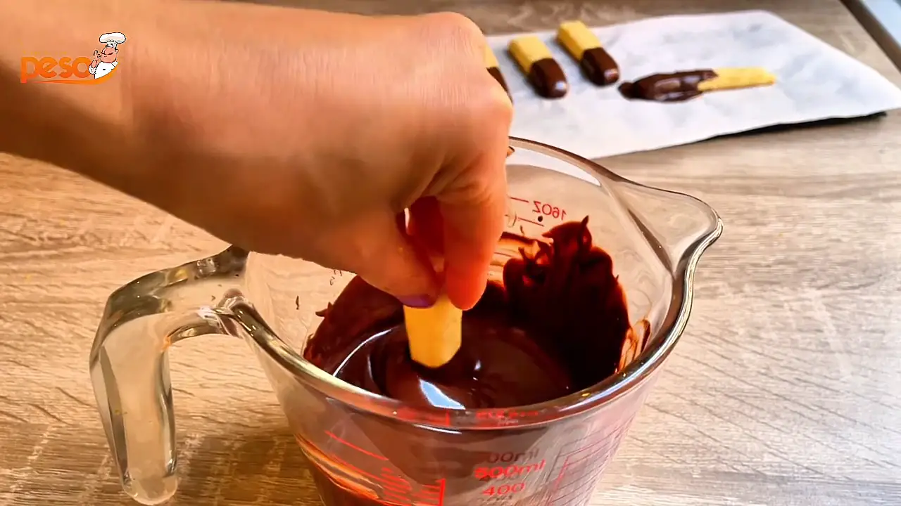 Palitos de Cookies de Laranja sabor cítrico e crocância para o seu café