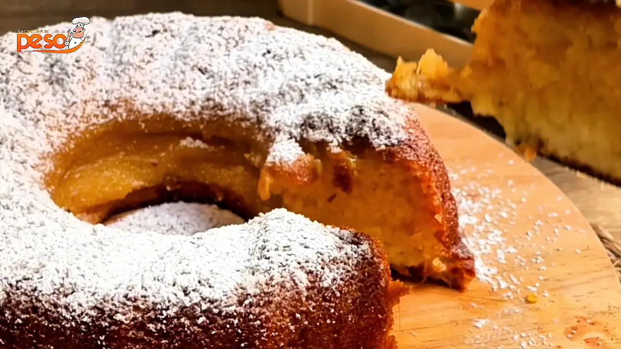 Bolo de Milho com Queijo usando a lata como medida e sabor de festa junina o ano todo