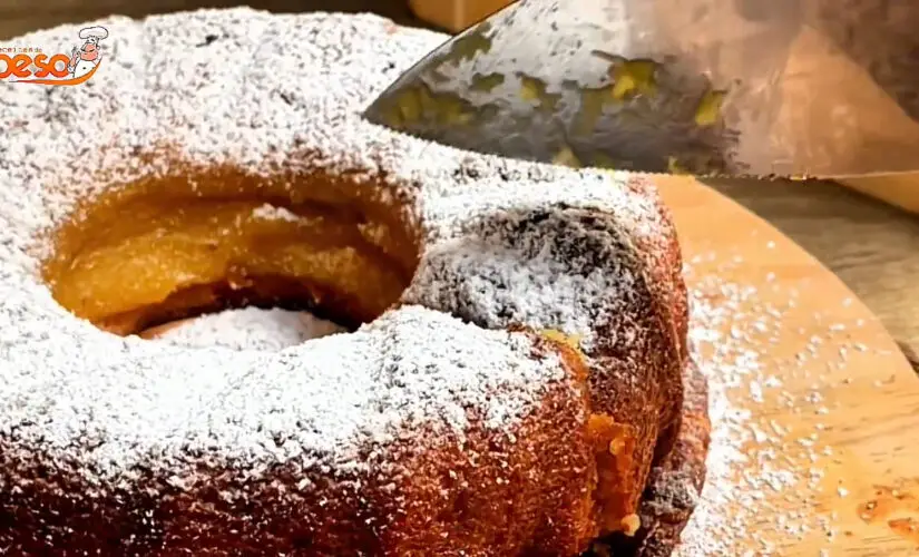 Bolo de Milho com Queijo usando a lata como medida e sabor de festa junina o ano todo