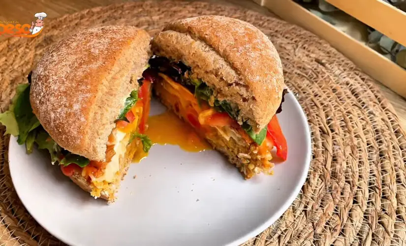 Hambúrguer de Grão de Bico fácil, saudável e cheio de sabor para todas as ocasiões
