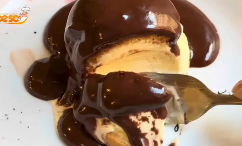 Profiteroles com Sorvete e Calda de Chocolate Receita Clássica e Sofisticada para Celebrar Memórias