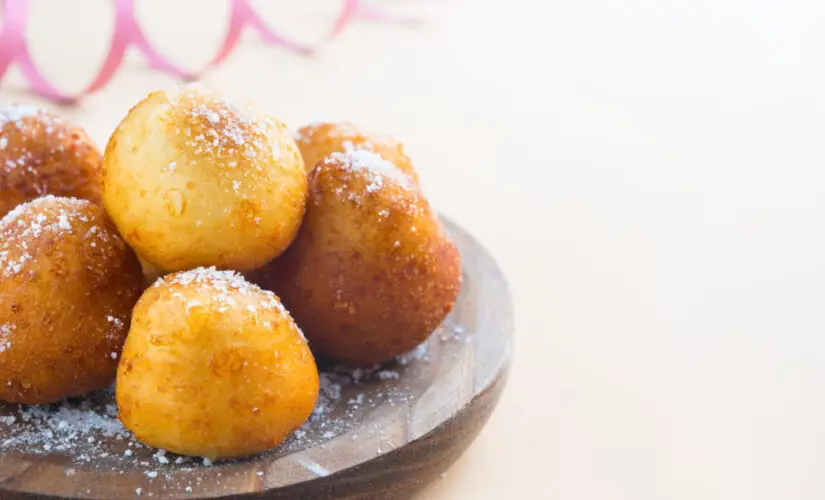 Bolinho de Chuva Tradicional com Sabor de Infância