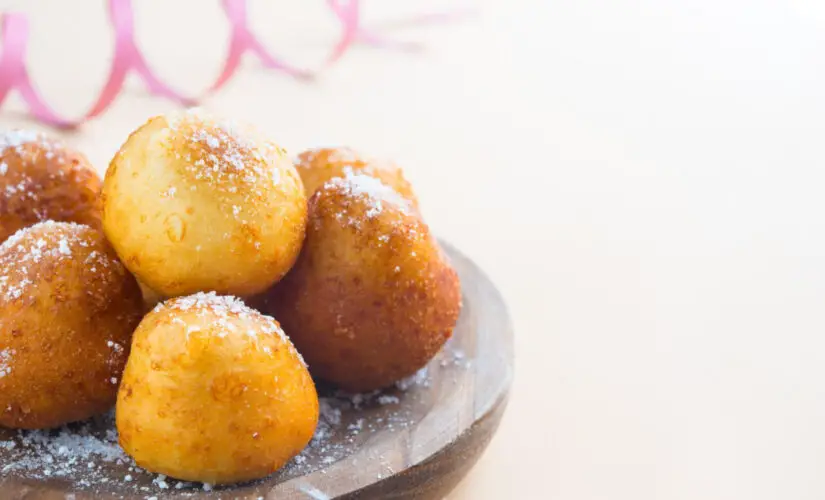 Bolinho de Chuva Tradicional com Sabor de Infância