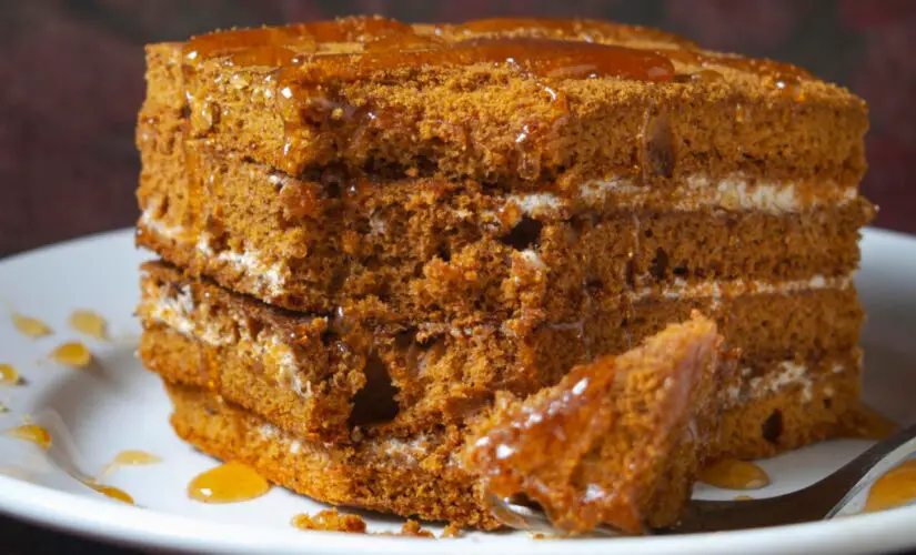 Bolo de Churros com Massa Fofinha e Recheio de Doce de Leite Igual àquele das Festas Juninas