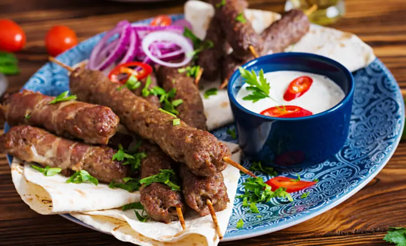 Kafta Receita Fácil e Saborosa Para Reunir a Família e Amigos