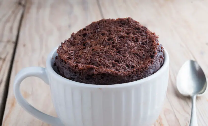 Bolo de Caneca Doçura Instantânea, Praticidade e Sabor de Conforto