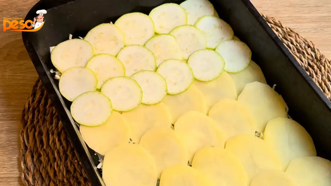 Rocambole de Batata com Abobrinha Receita Diferente e Saborosa
