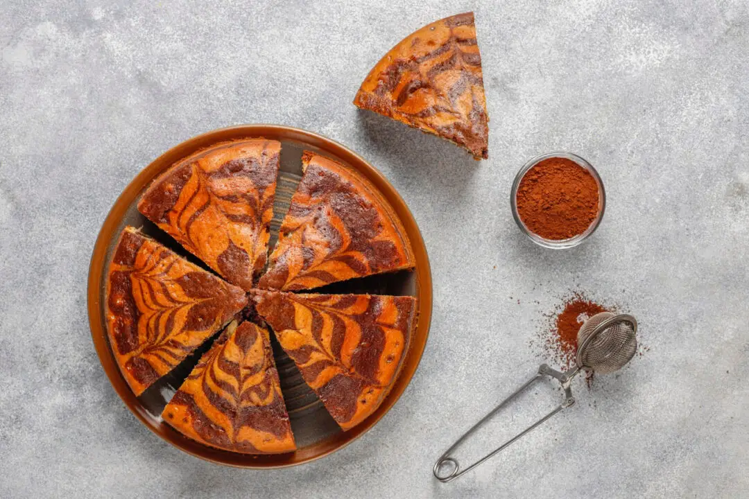 Bolo Mármore Receita Clássica Que Traz Sabor e Memórias à Mesa