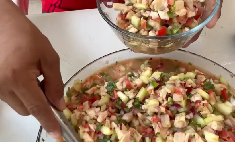 Receita de Ceviche Tradicional Peruano Refrescante Para Surpreender em Qualquer Reunião