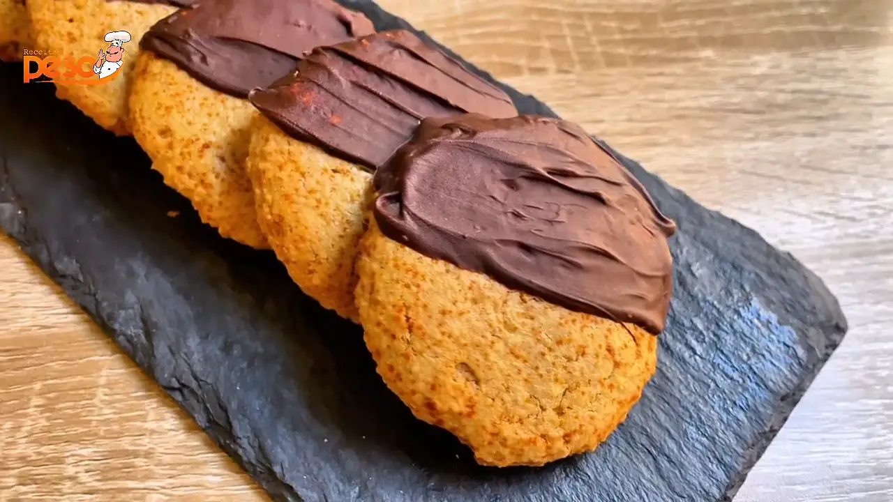Cookie sem Glúten e sem Açúcar para um lanche saudável e cheio de sabor