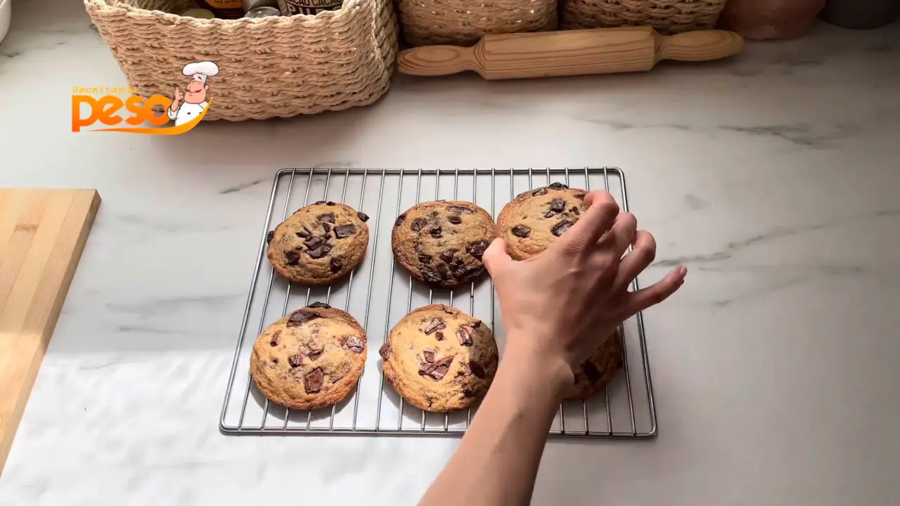 Cookies Americanos com Chocolate Receita Crocante e Macia Igual de Padaria