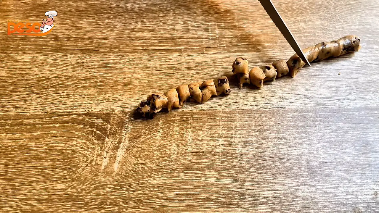 Cookies Clássicos com Gotas de Chocolate crocantes por fora, macios por dentro e puro sabor de aconchego