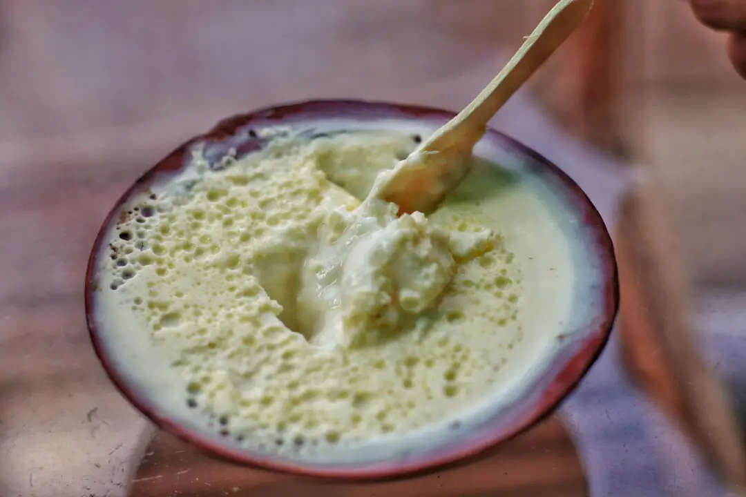 Creme de Pistache Caseiro Cremoso e Sofisticado Para Recheios ou Comer de Colher