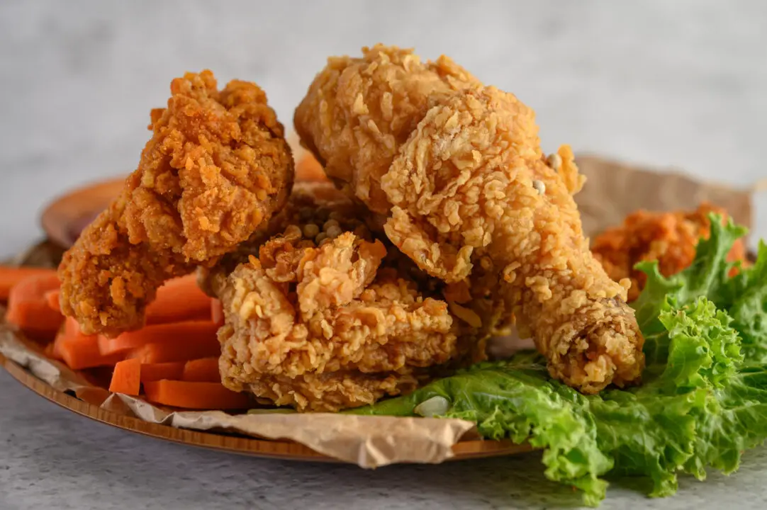 Frango a Passarinho Receita Tradicional Crocante e Saborosa Para Compartilhar