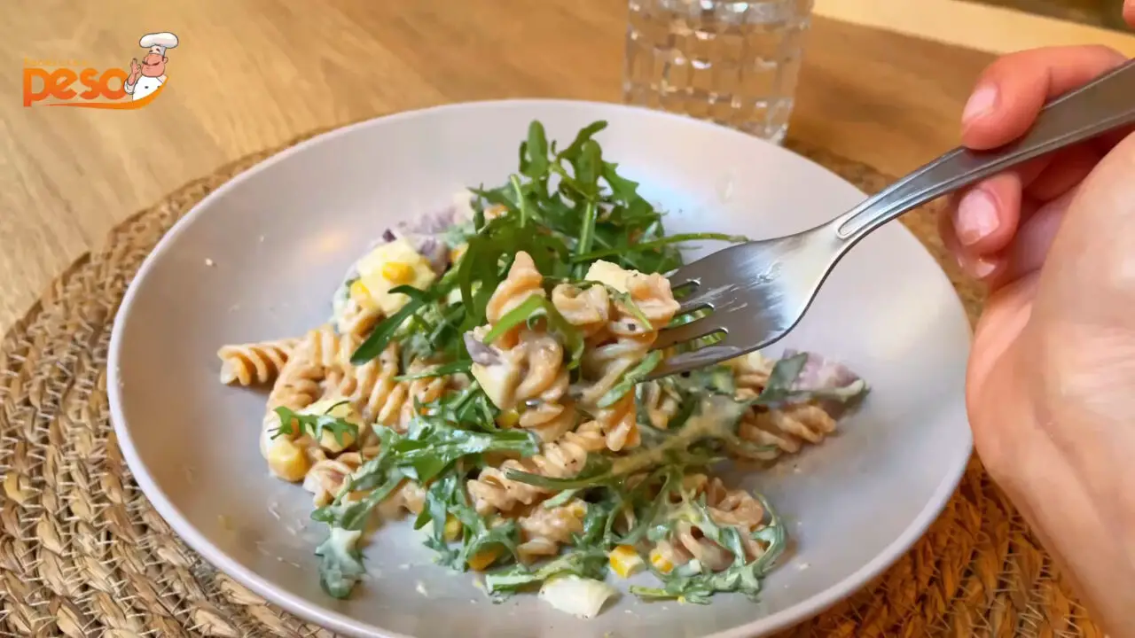 Macarronese com Maionese Caseira Cremosa Sabor de Almoço em Família