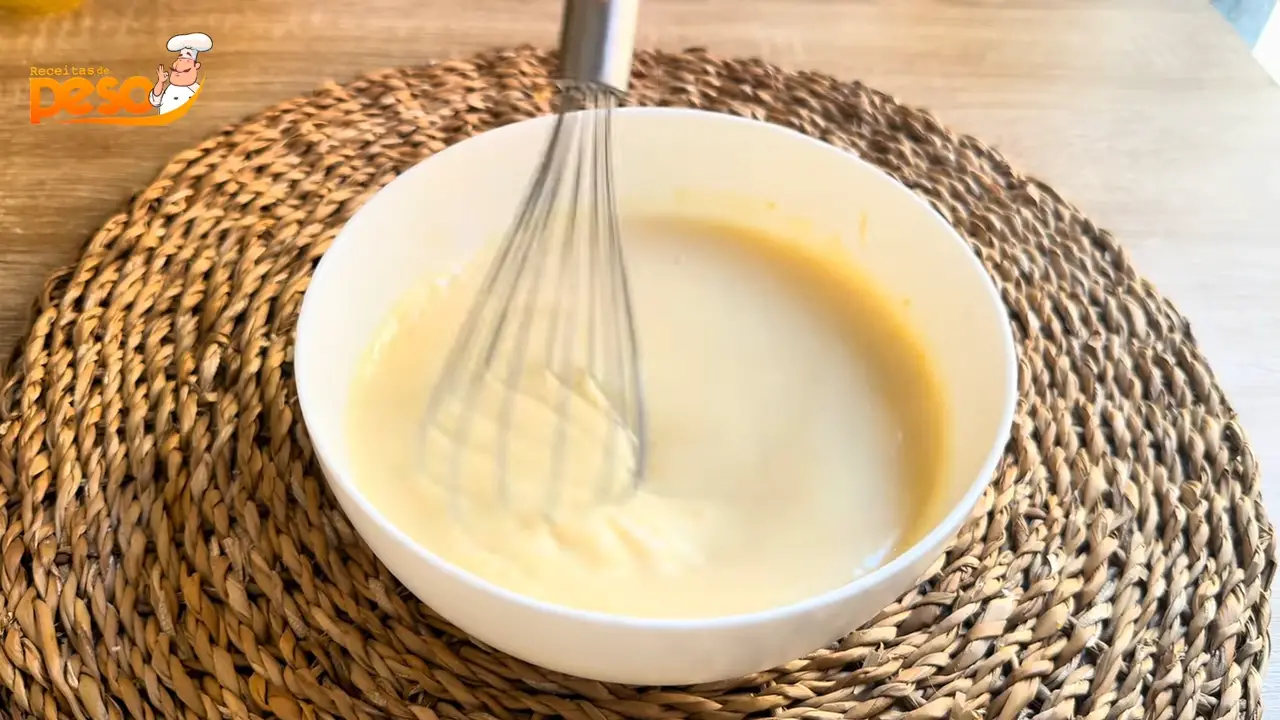Pudim de Limão com Lemon Curd Receita Delicada para Deixar a Vida Mais Doce