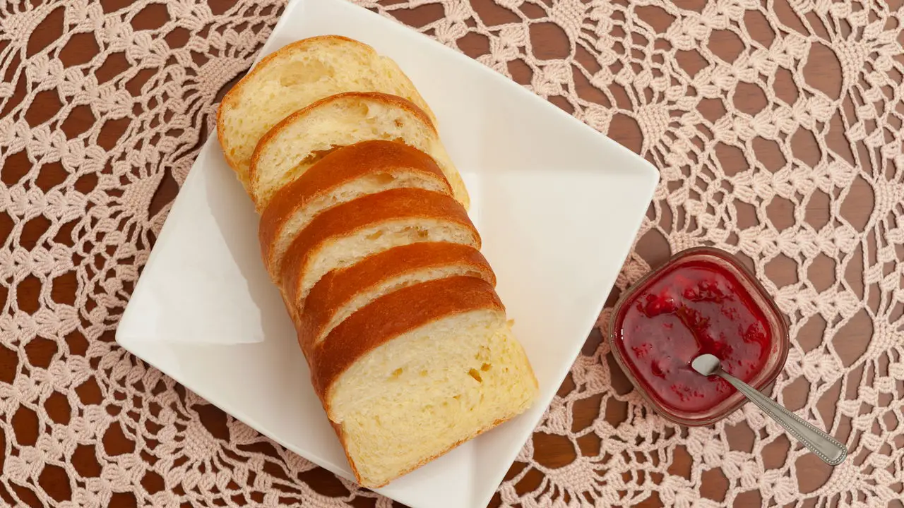 Pão Caseiro de Liquidificador: Receita Econômica e Deliciosa